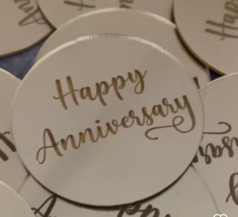 Round Happy Anniversary Charms - AC003